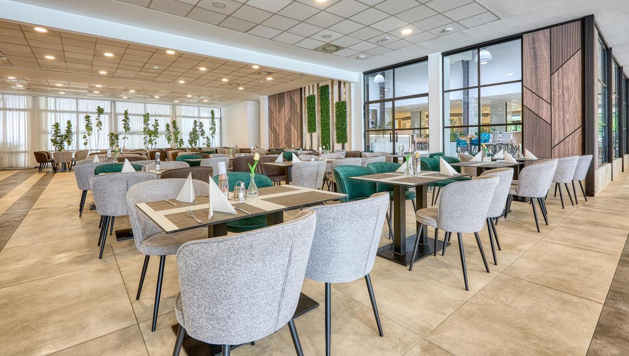Hotel Szieszta Σόπρον Εξωτερικό φωτογραφία